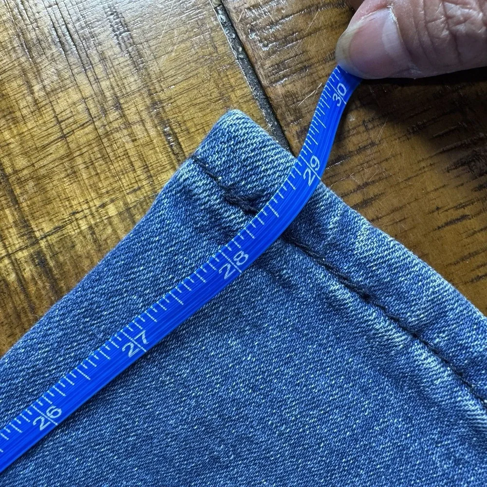 Levi's Denim Jeans Men's 514 Slim Straight Zip Fly Dark Stitching Measures 34x29